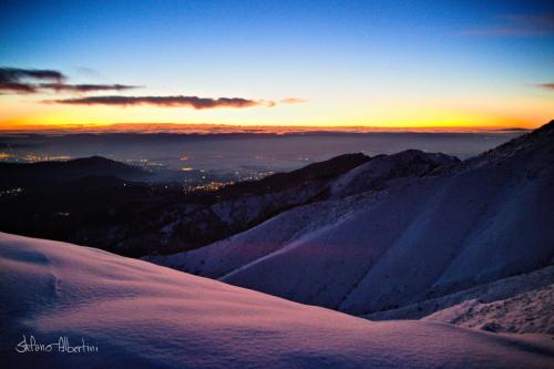 Alba sulla città